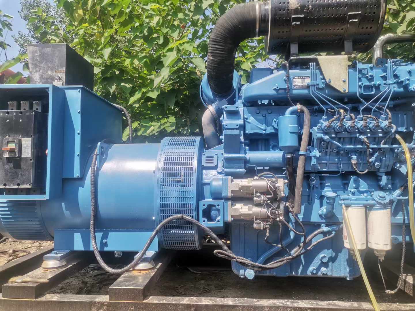 洪梅镇详细说明降低 800kW 柴油发电机输出电流波动的方法